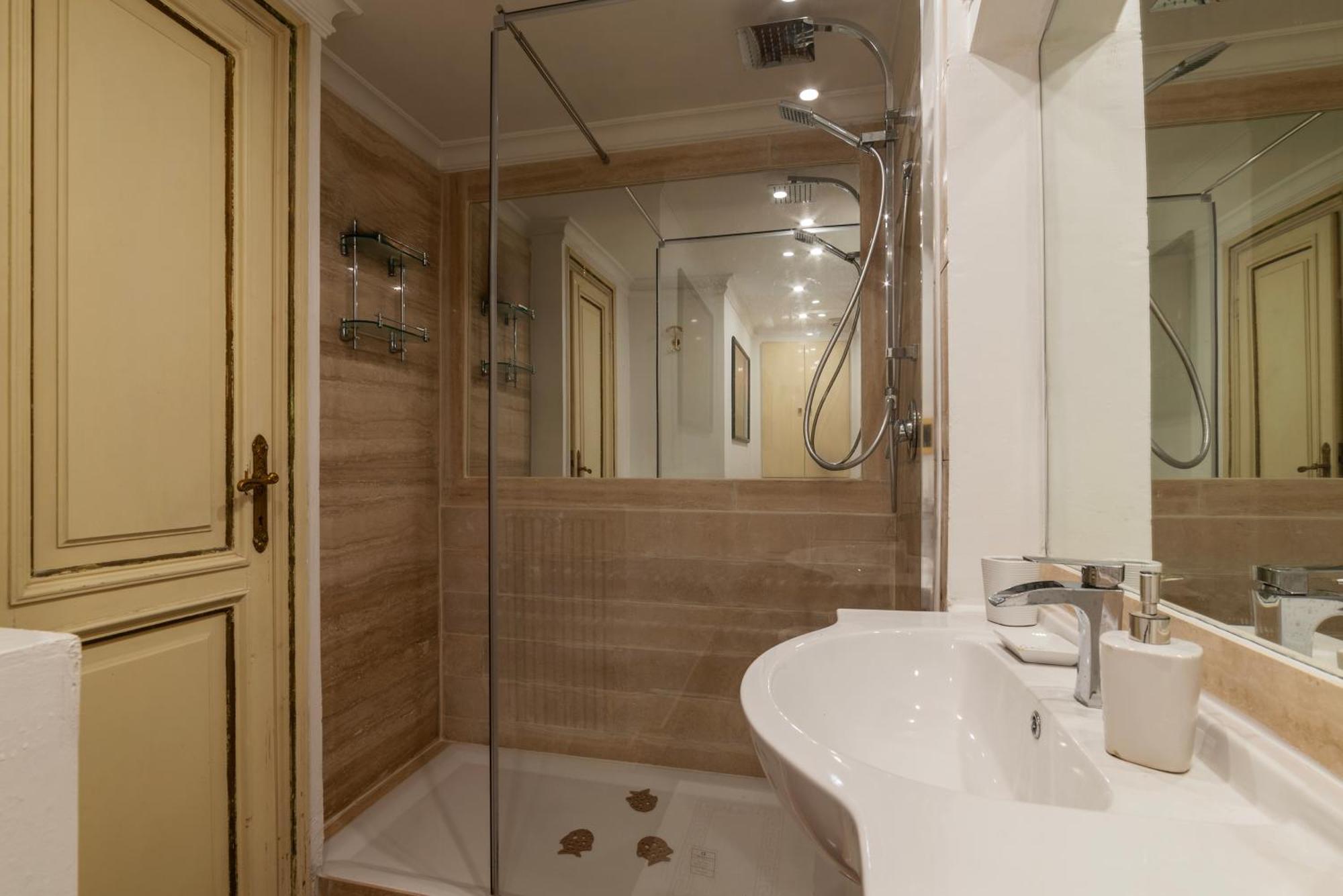 Mm Ottaviano A Un Passo Dal Vaticano Apartments Roma Ngoại thất bức ảnh